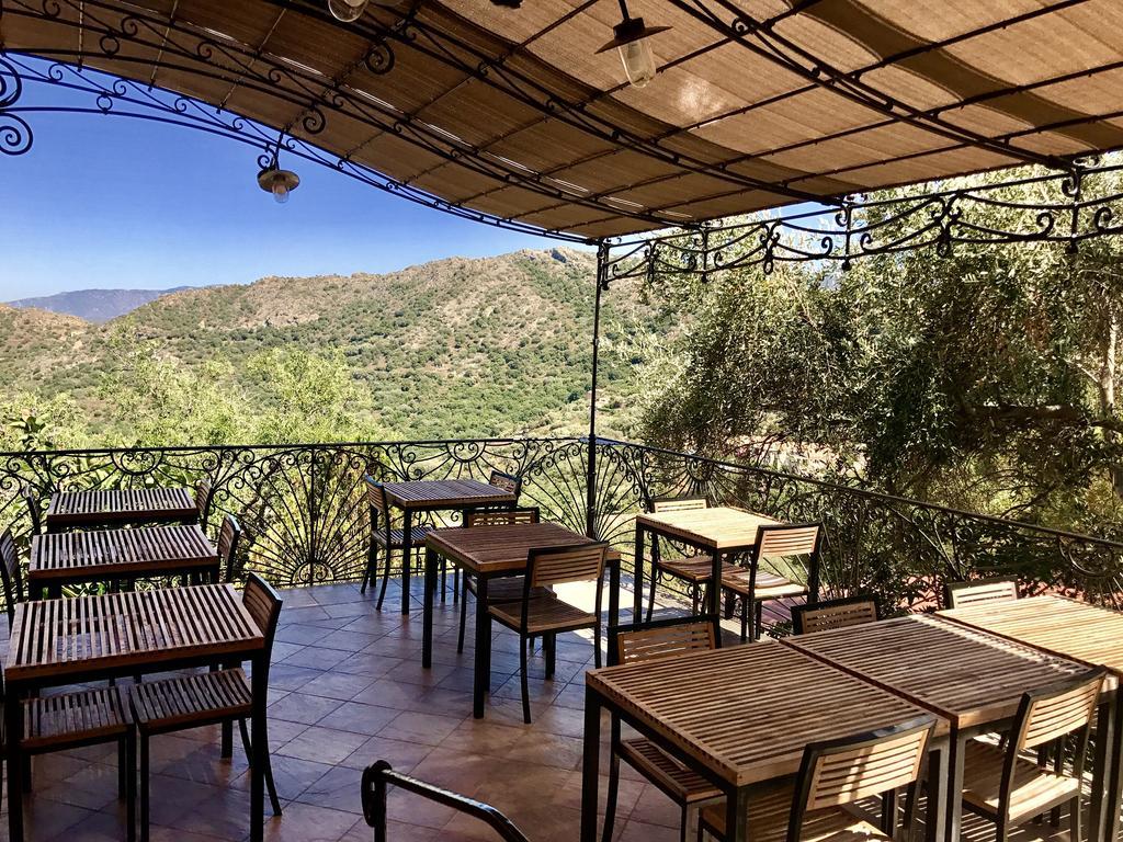 A Pasturella Hotel Monticello Exterior photo